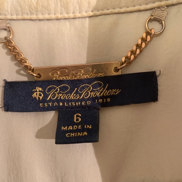 Brooks brother beige rain coat - Picture 4 of 6